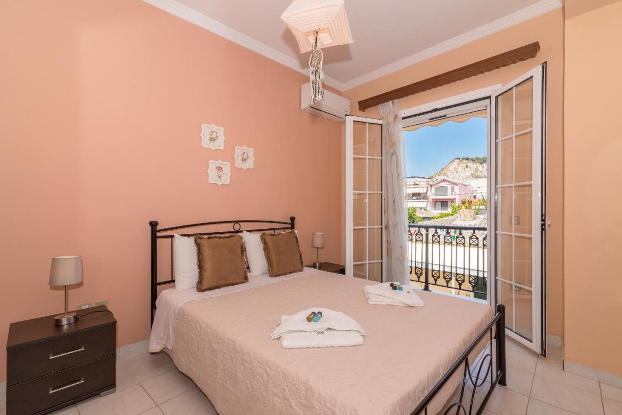 Athina'S Maisonette Zakynthos Town Exterior photo